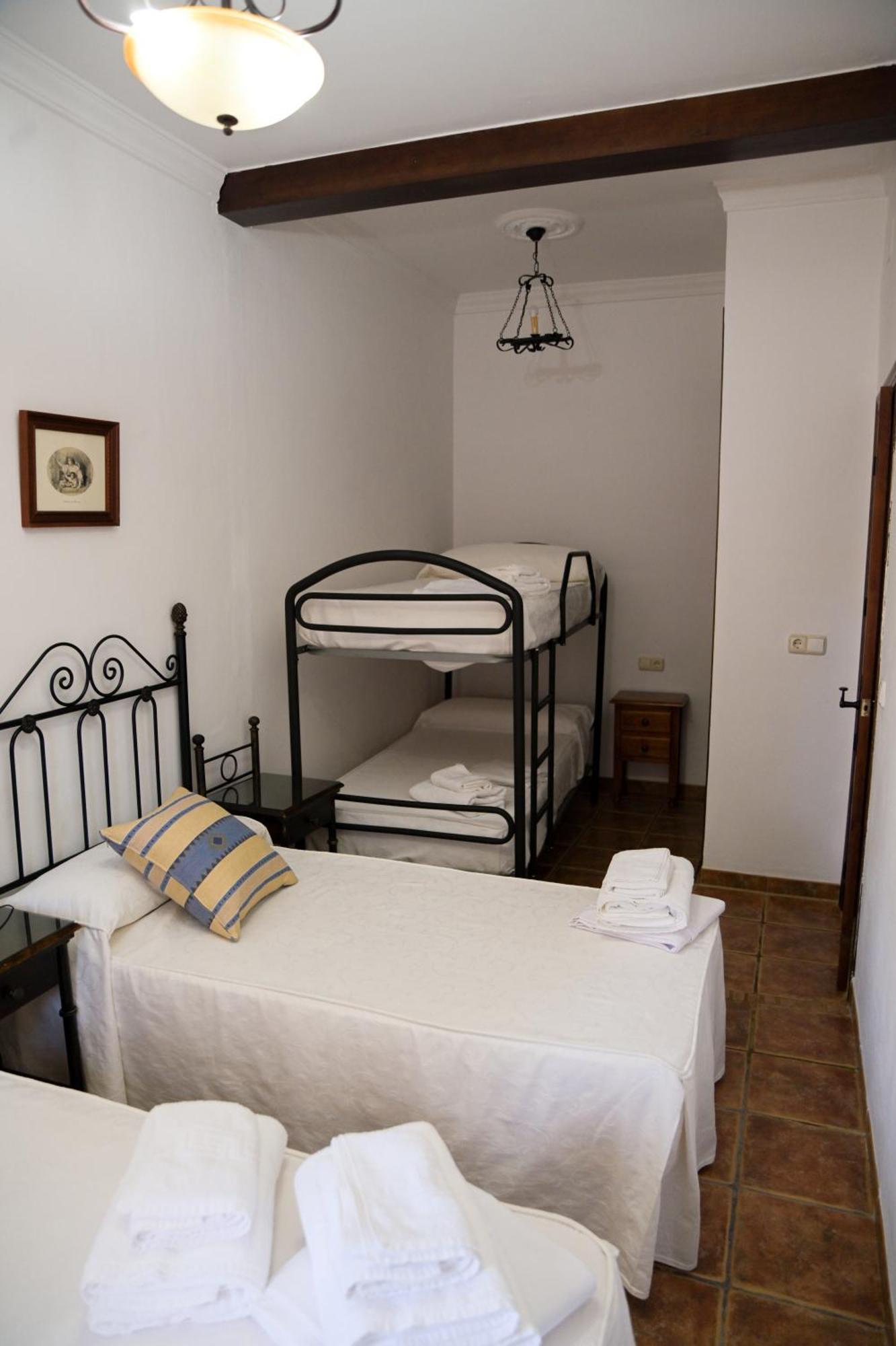 הורנאצ'ולוס Casa Rural La Encina מראה חיצוני תמונה